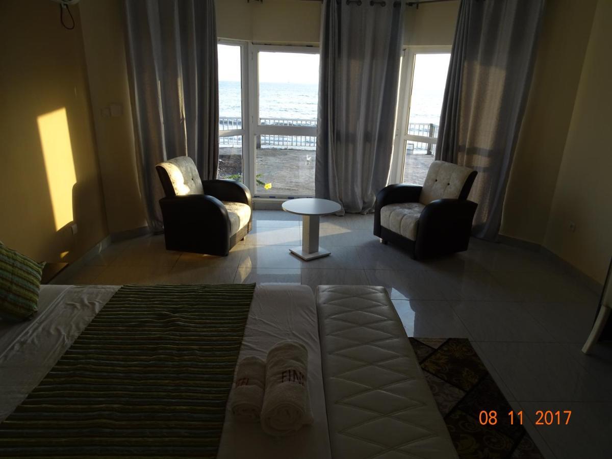 Fini Hotel Bobende Лимбе Экстерьер фото